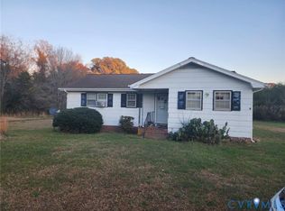 1922 Cobham Wharf Rd, Surry, VA 23883