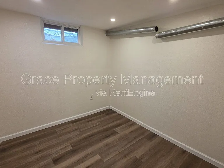 270 Beryl Way — Photo 16