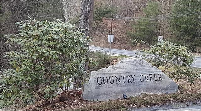 2nd image of 47 Hillcreek Dr
