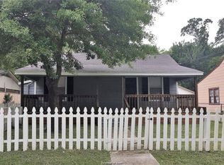 300 S Haswell Dr, Bryan, TX 77803