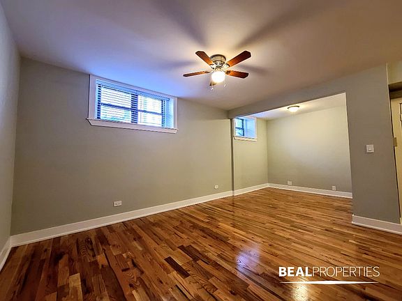 2nd image of 647 W Oakdale Ave #647