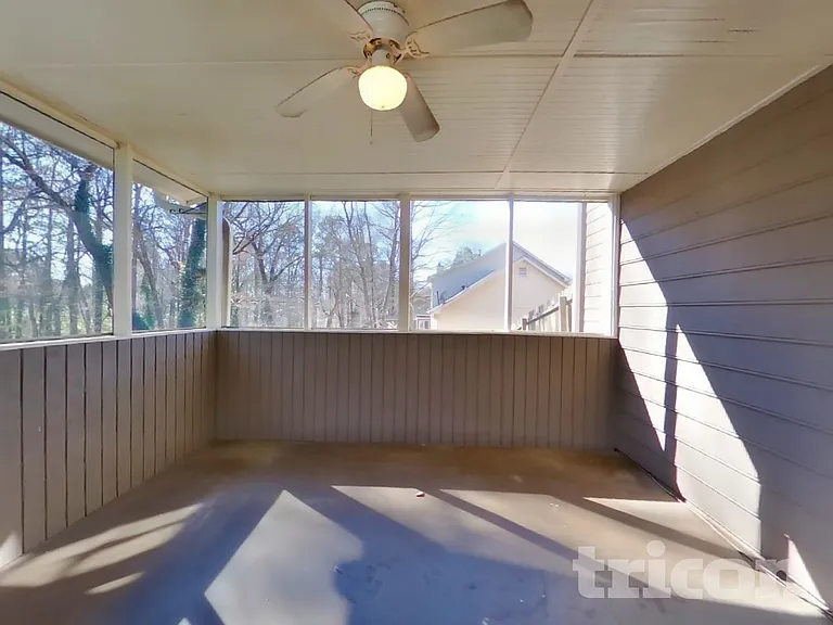 4981 Brownwood Dr — Photo 19