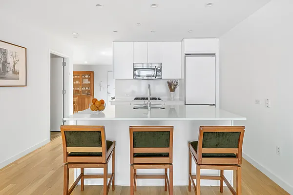 Sold by Compass | media 3