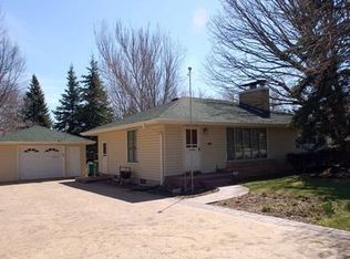 4510 Douglas Dr N, Crystal, MN 55422