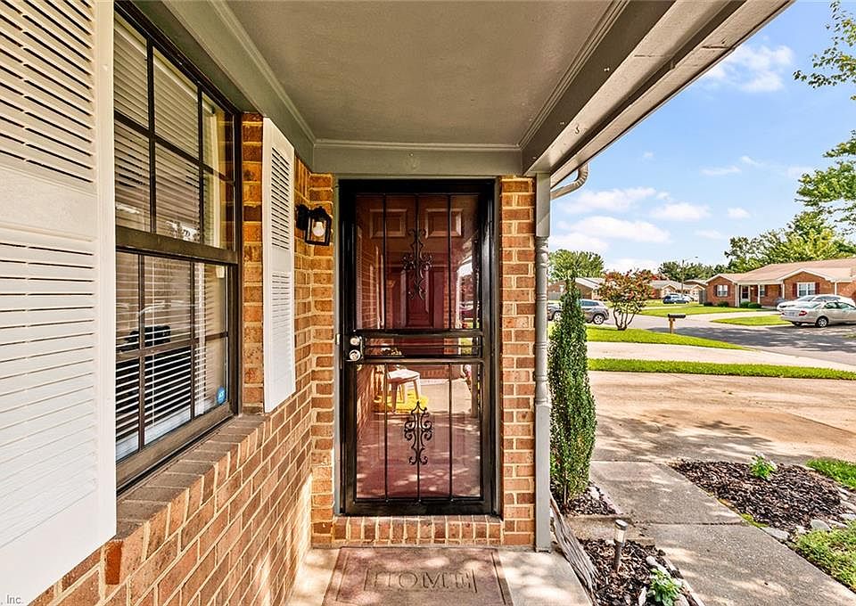 1st image of 6125 Brookwood Dr APT B