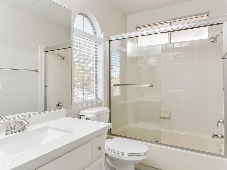 763 Butternut Ct — Photo 12