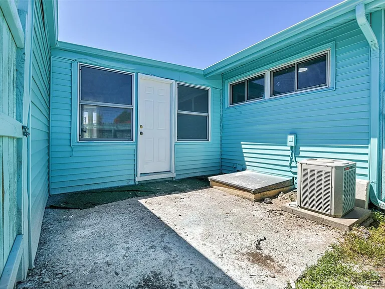 1500 S Wolcott Ct — Photo 18