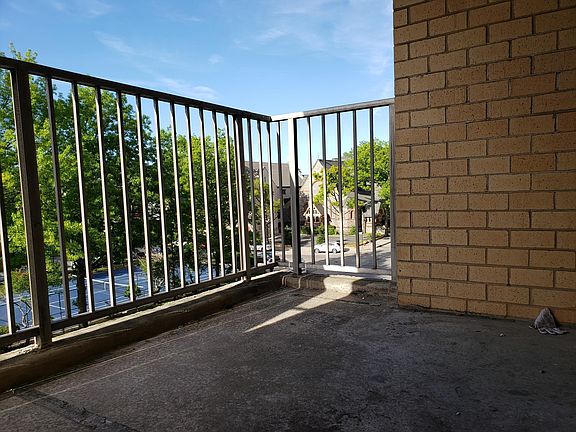 3rd image of 42 E Sidney Ave #15D