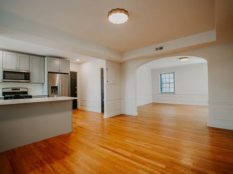 7572 Oxford Dr #3 — Photo 7