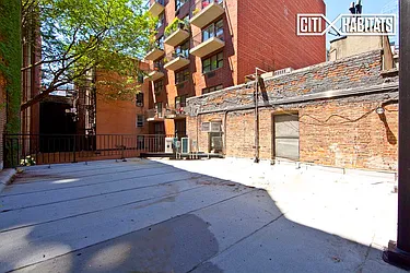 Rented by Citi Habitats