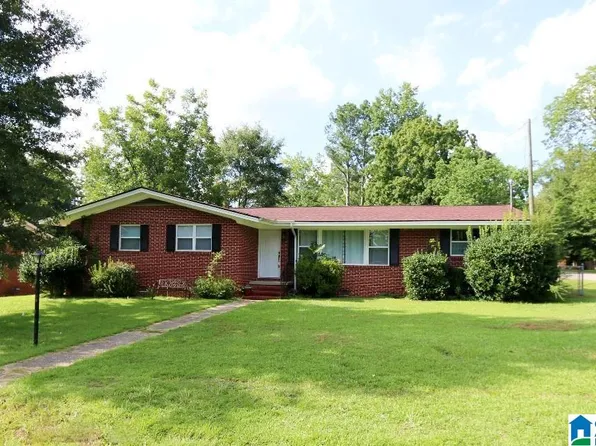 200 Lilla Ave, Clanton, AL 35045