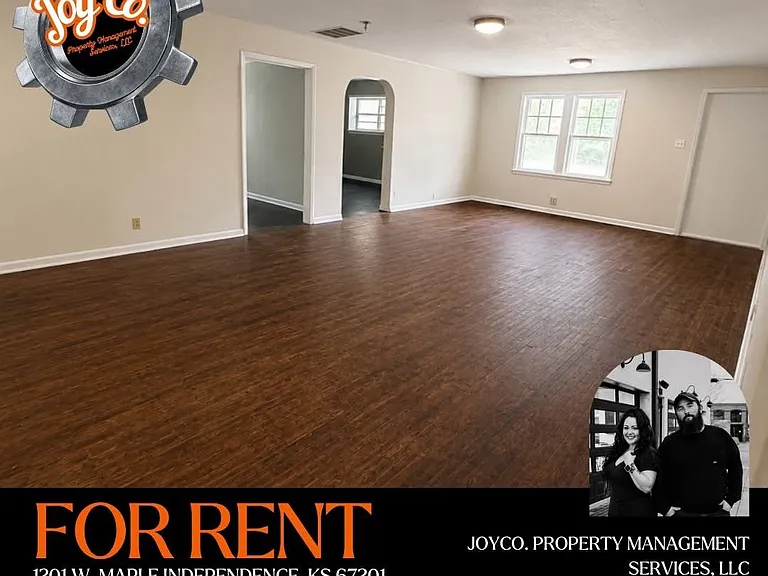 Large living / dining room