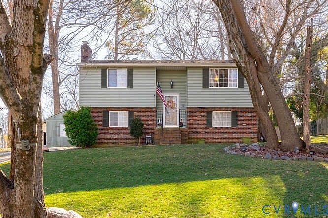 1st image of 1329 Wadsworth Dr