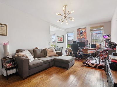 6109 39th Ave APT N4, Woodside, NY, 11377