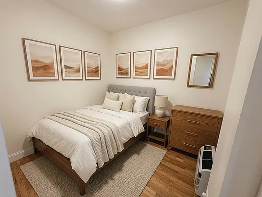Bedroom, photo 2