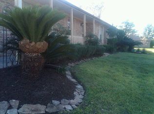 15915 Pine St, Santa Fe, TX 77517