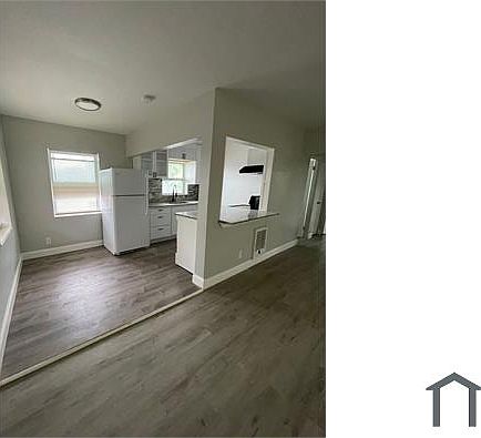 2nd image of 765 1/2 22nd Ave S
