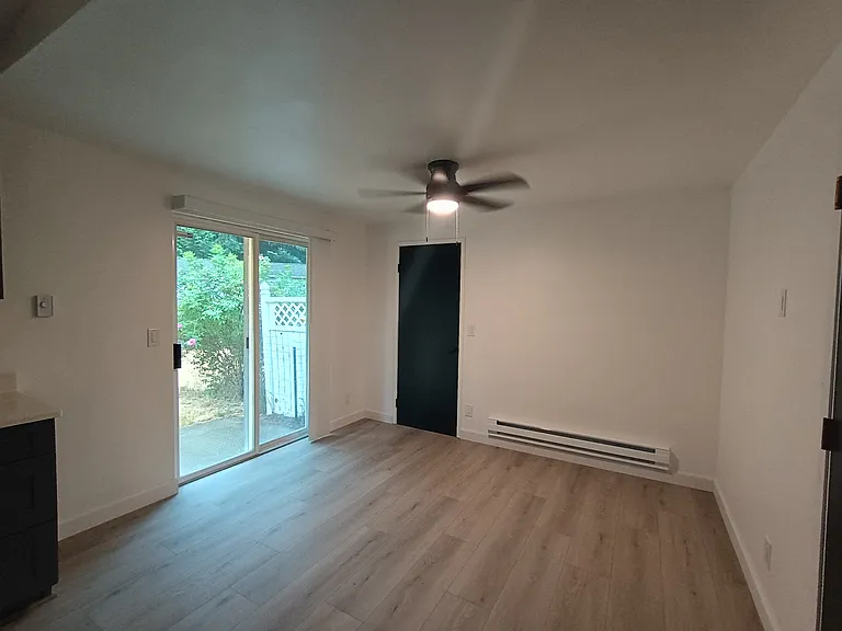 7378 Haynes Ln NE #7378 — Photo 10