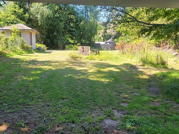5th image of 2382 5th Ave