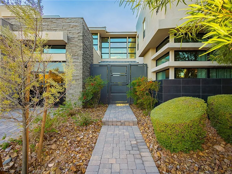 94 Glade Hollow Dr — Photo 54