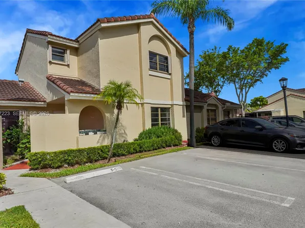 6538 NW 170th Ter, Hialeah, FL 33015