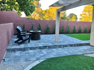 301 Vista Glen St, Las Vegas, NV 89145