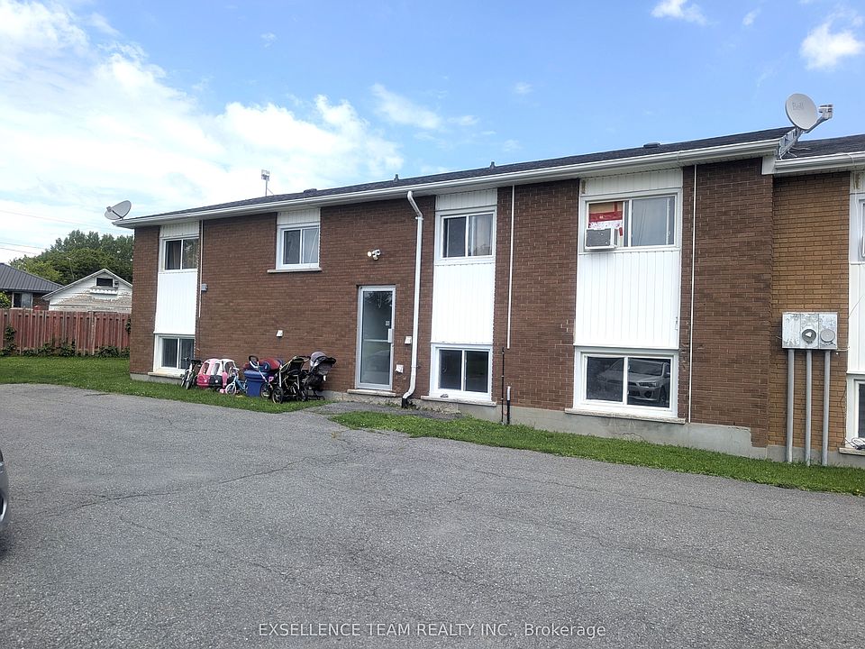 2nd image of 1448 Saint Michel Ave