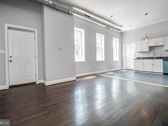 2nd image of 1210 Weldon Ave