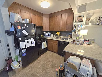 Rented by Voro Purple LLC