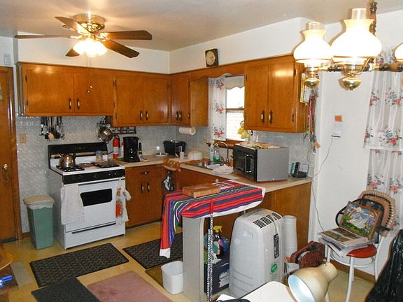 4th image of 6053 S Kildare Ave