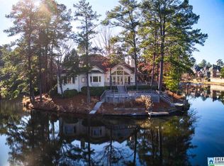 964 Lake Cir, Birmingham, AL 35244