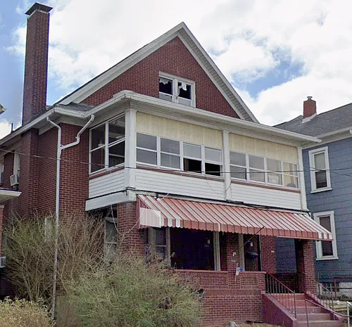704-706 Cypress Ave Photo 1