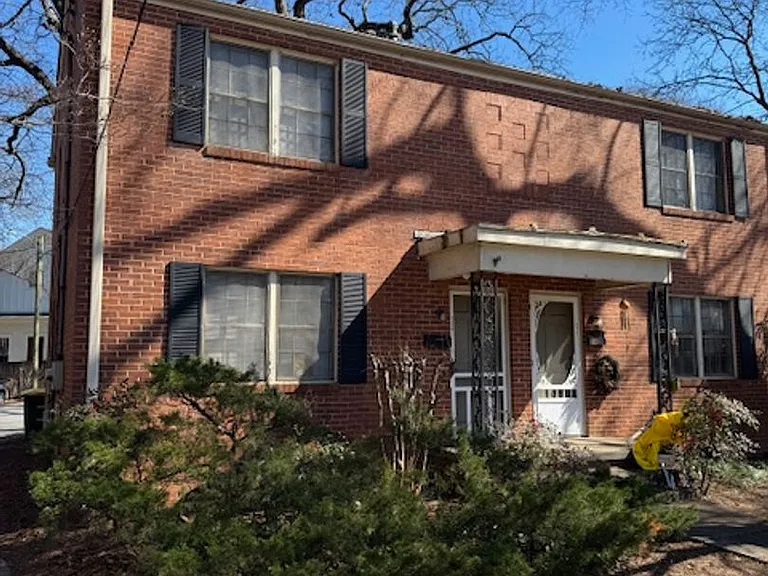 118 University Dr — Photo 8