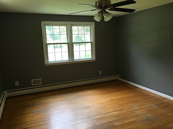 1st floor master bdrm