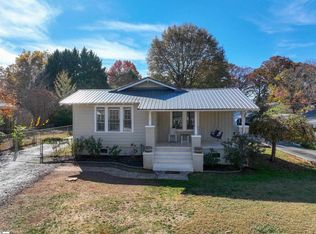 7 Bentwood Dr, Greenville, SC 29609