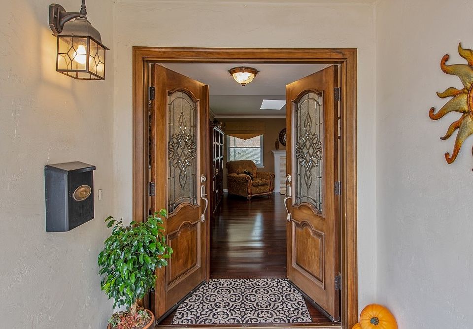 1st image of 16872 Bellota Dr