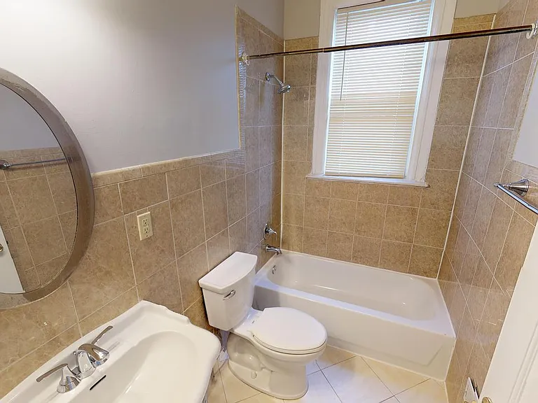 2411 1st St NW — Photo 15