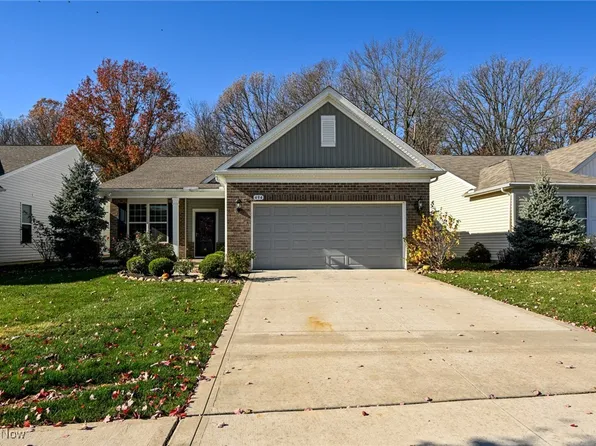 494 Arbor Ln, Akron, OH 44321