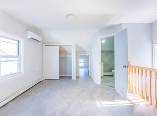 (Undisclosed Address), Woodhaven, NY 11421