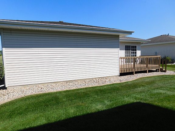 5th image of 11624 Homestead Village Court St