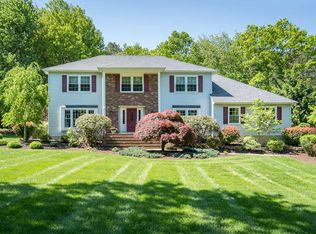 3 Schindler Dr, Succasunna, NJ 07876