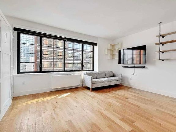 4th image of 2721 44th Dr APT 705
