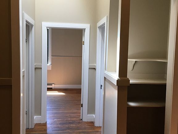 4th image of 25 W Main St