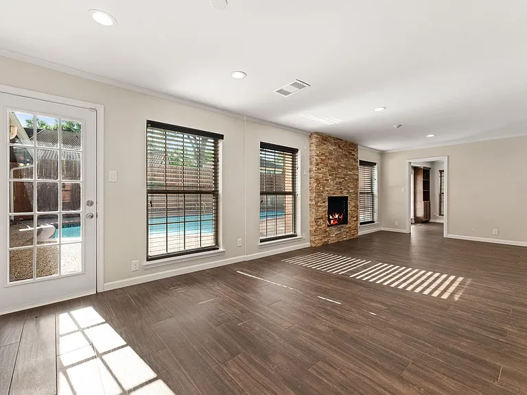 219 Big Hollow Ln — Photo 10