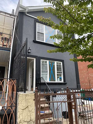 Sold by Voro, LLC | media 8