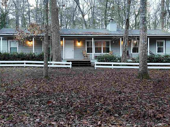 2nd image of 6875 Hanging Vine Way