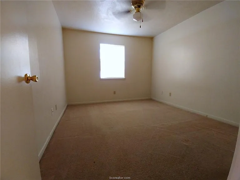 701 San Saba Dr — Photo 7