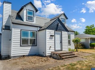 415 S 11th St, Independence, OR 97351