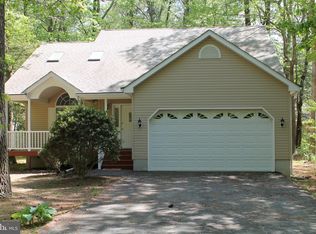 12 Liberty St, Ocean Pines, MD 21811