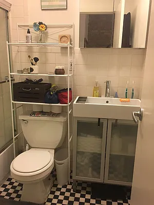 Rented by The Downtown LLC | media 20